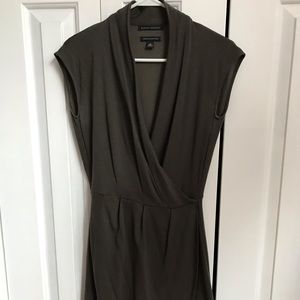Gorgeous wrap dress!